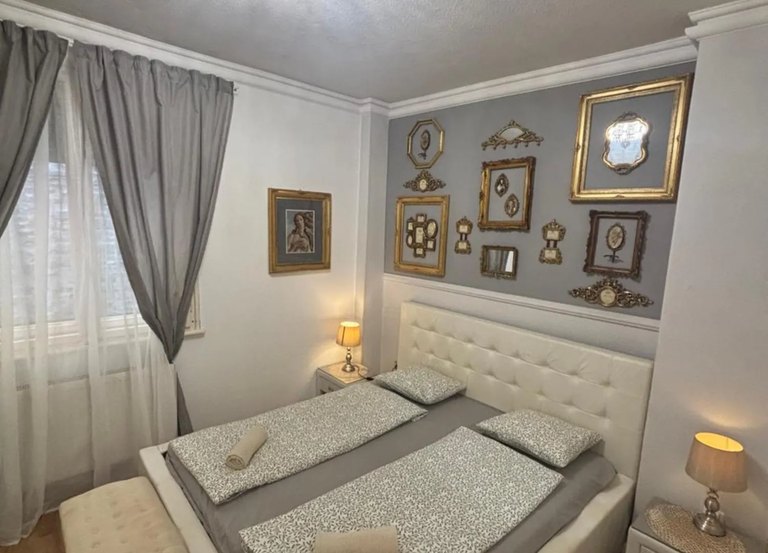 Exclusive Antique Apartment Next To The Fashion Street Βουδαπέστη